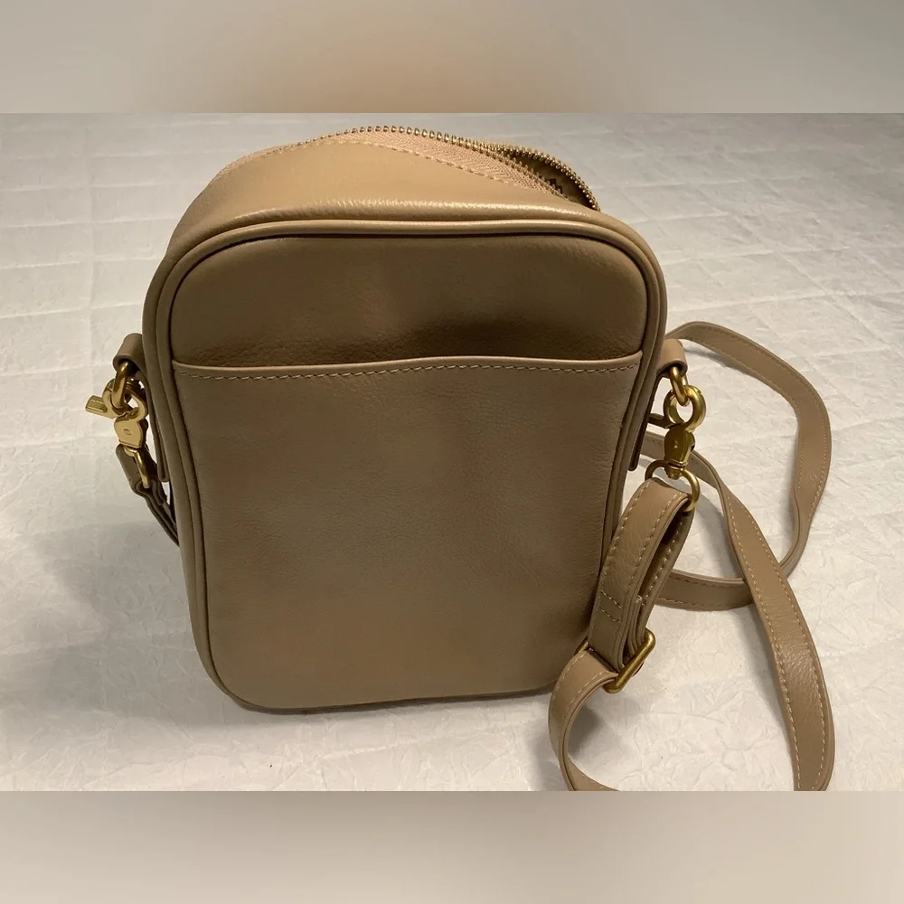 Minooy crossbody bag